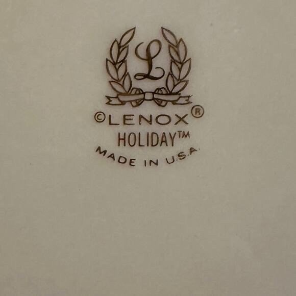 Lenox Holiday Christmas Gourmet Platter with Holly Berry Pattern - Picture 2 of 4